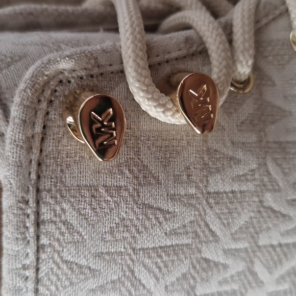 Michael kors boots - Picture 8 of 12